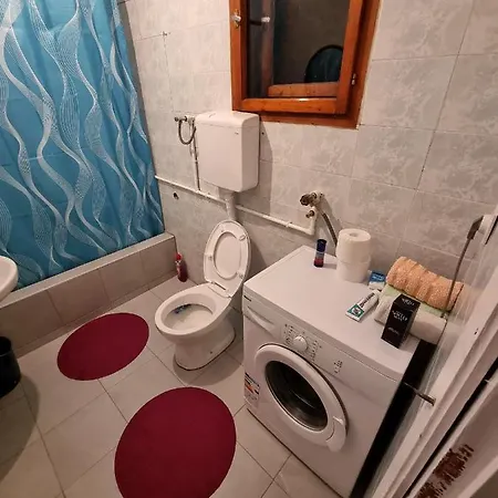 Medex Apartman Apartment